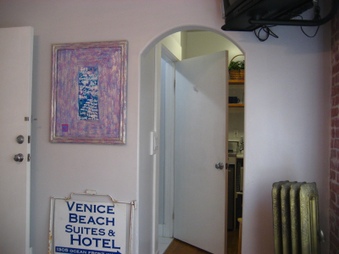 Enlarge photo 11