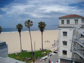 Enlarge photo 64