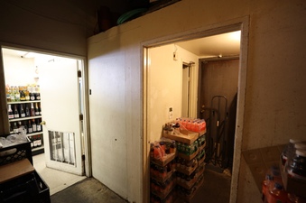 Enlarge photo 2