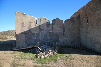 Enlarge photo 12
