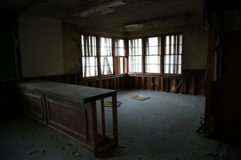 Enlarge photo 221
