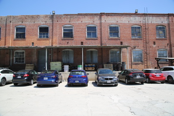 Enlarge photo 4