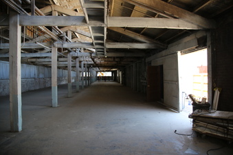 Enlarge photo 12