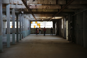 Enlarge photo 13