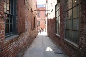 Enlarge photo 53