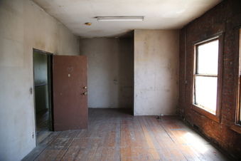 Enlarge photo 11