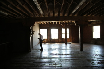 Enlarge photo 17
