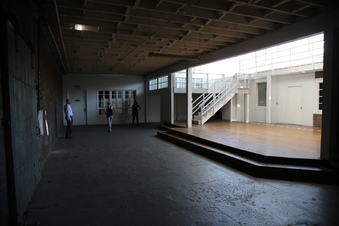 Enlarge photo 32