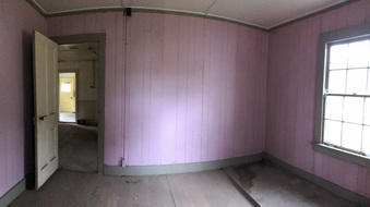 Enlarge photo 129