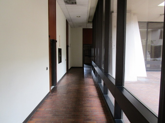 Enlarge photo 34