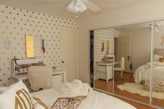 Enlarge photo 25