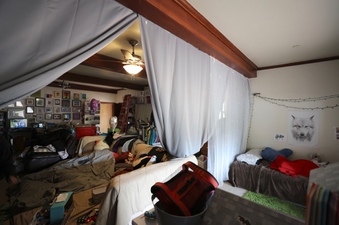Enlarge photo 29