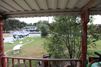 Enlarge photo 8
