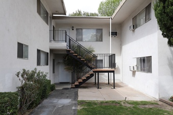 Enlarge photo 37