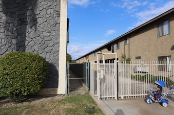 Enlarge photo 15