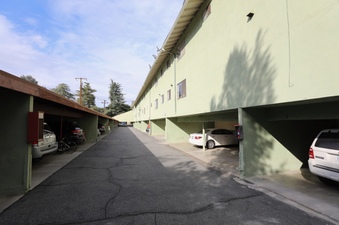 Enlarge photo 62