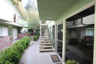 Enlarge photo 53