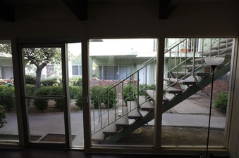 Enlarge photo 47