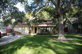 House 3, Newhall
