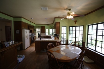 Enlarge photo 24