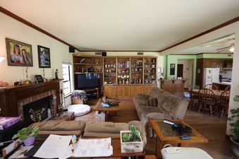 Enlarge photo 25