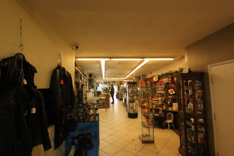 Enlarge photo 21