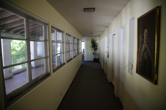Enlarge photo 62