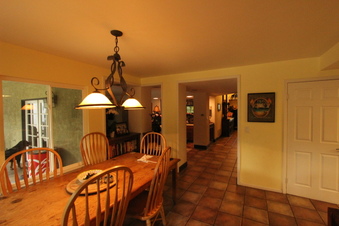 Enlarge photo 24