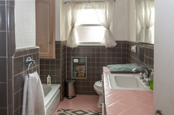 Enlarge photo 23
