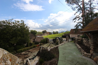 Enlarge photo 68