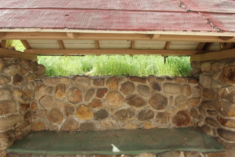 Enlarge photo 77