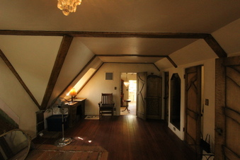 Enlarge photo 137