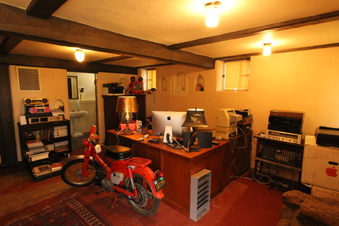Enlarge photo 179