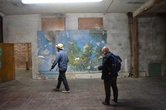 Enlarge photo 11