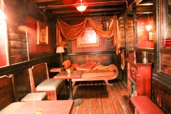 Enlarge photo 12