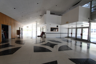 Enlarge photo 38