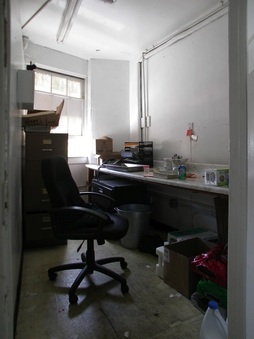 Enlarge photo 38