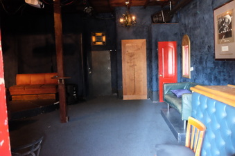 Enlarge photo 46