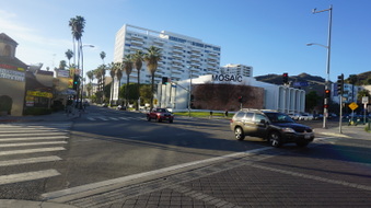Enlarge photo 68