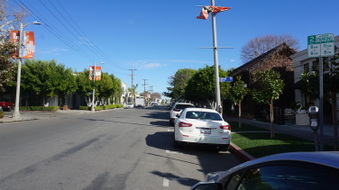 Melrose Place / Melrose Ave