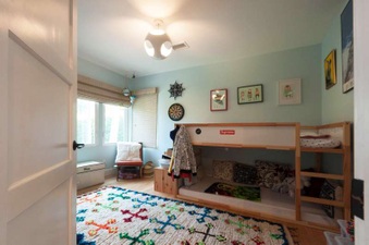 Enlarge photo 48