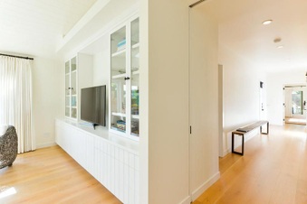 Enlarge photo 16