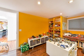 Enlarge photo 32