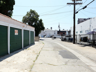 Enlarge photo 35