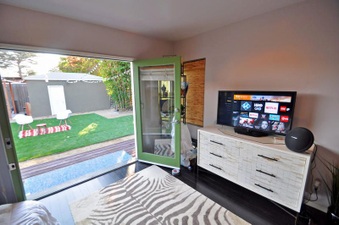 Enlarge photo 23