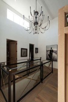 Enlarge photo 37