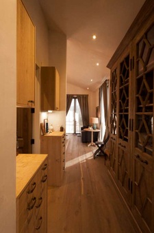 Enlarge photo 51