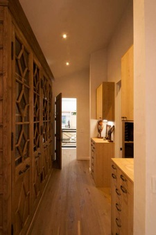 Enlarge photo 52