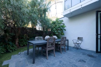Enlarge photo 79