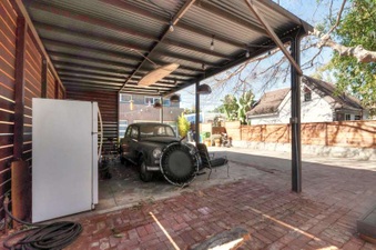 Enlarge photo 79